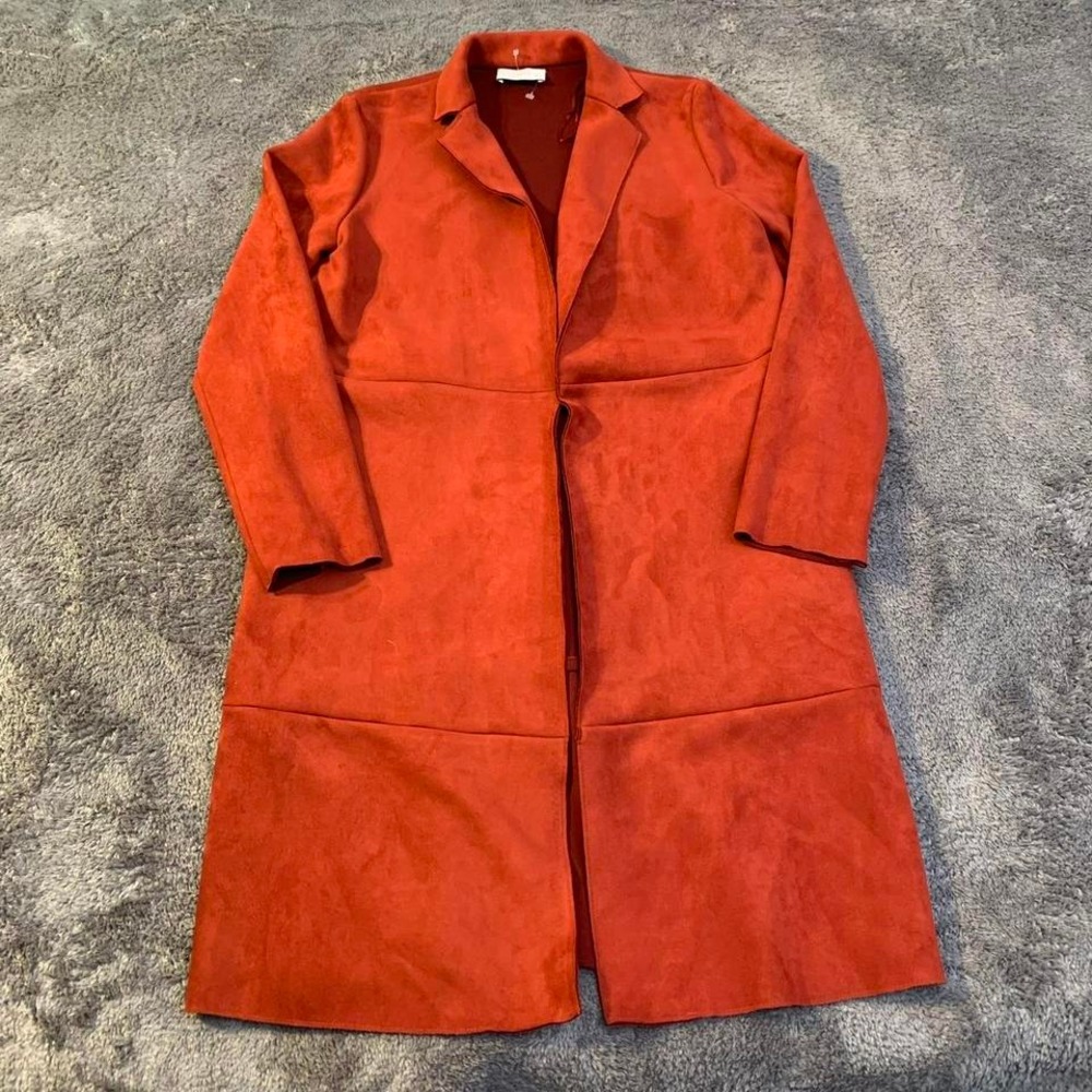 Zara‎ Classy Downtown Red velvet Light Overcoat